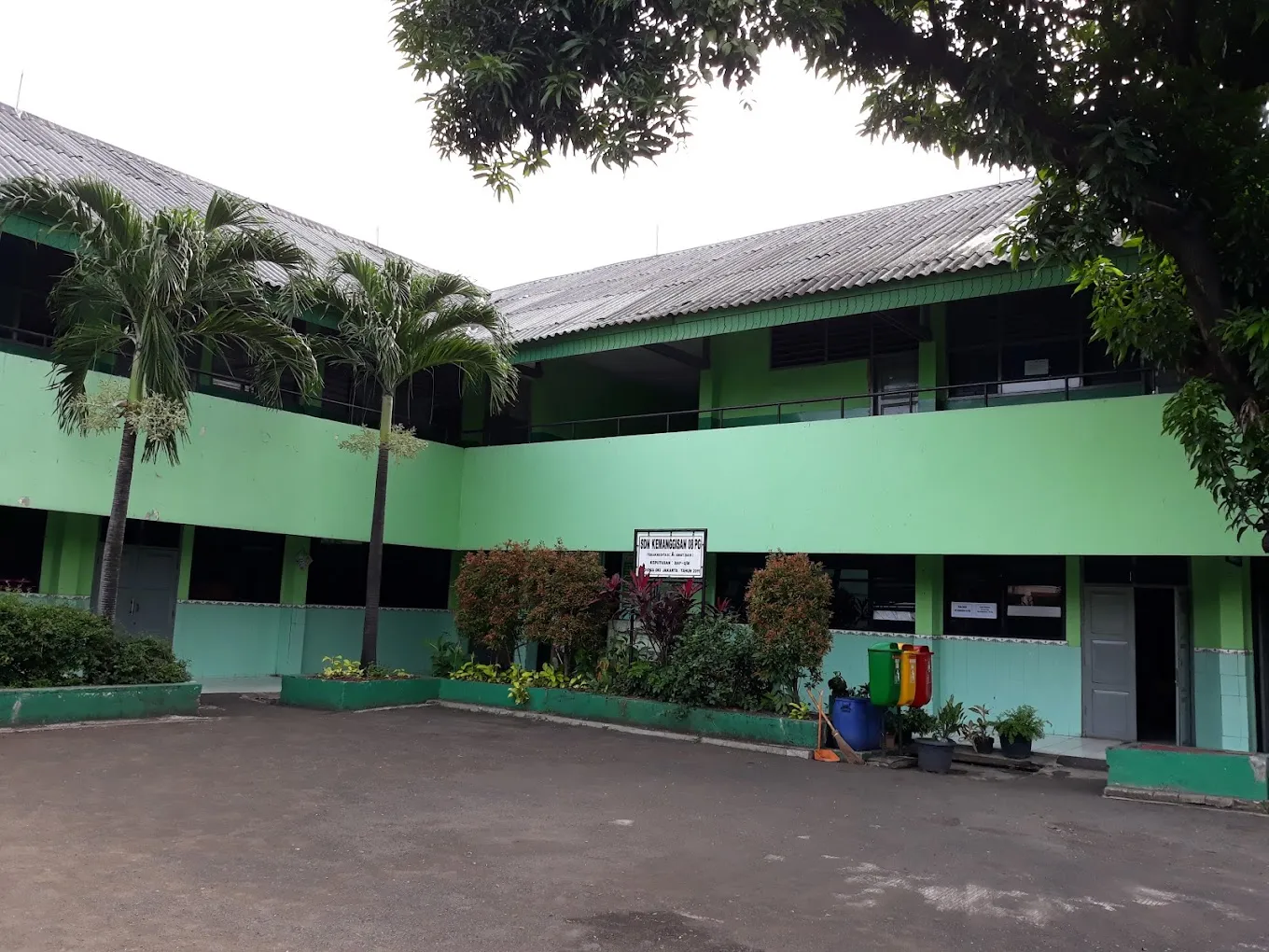 Layanan Publik